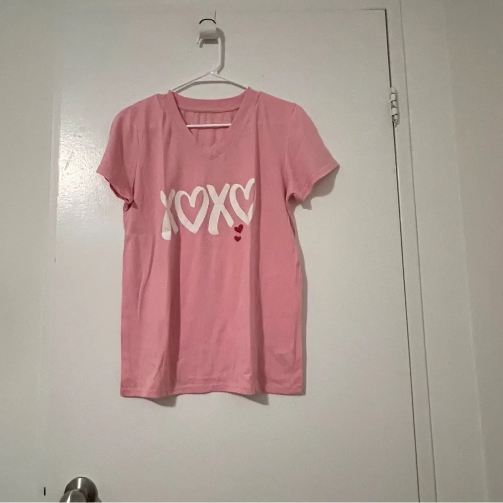 Soft Pink Short Sleeve Tee with White Graphic - Picture 1 of 1
